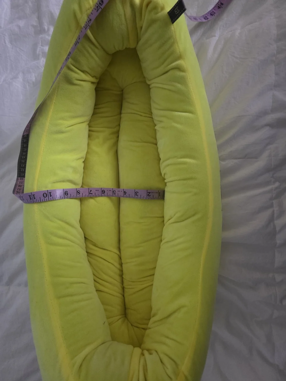 Nandog Pet Gear Banana Bed